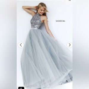 NWT Sherri Hill Beaded high neck bodice with keyhole back and tulle A-line skirt